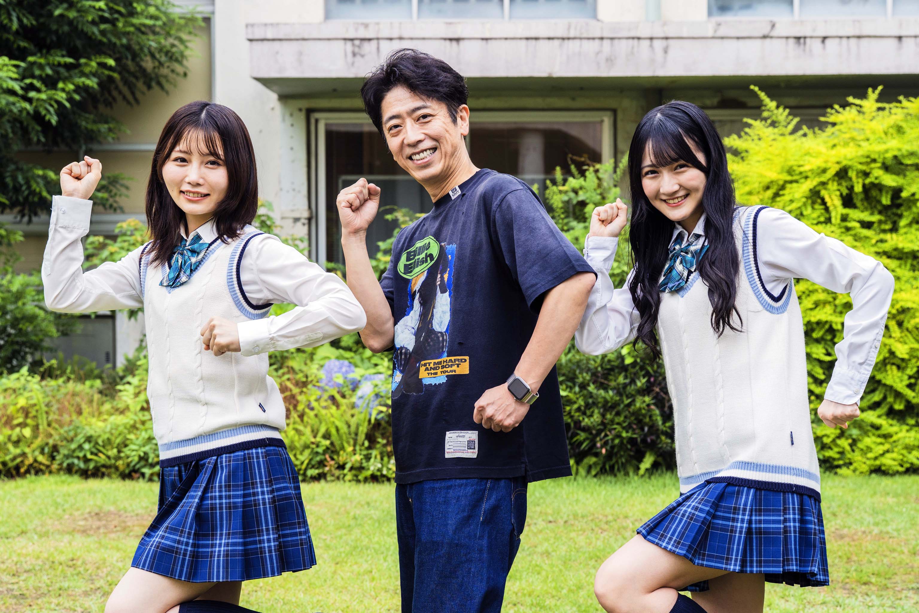 HKT48メンバーが勢ぞろい！『HKT48 15th ANNIVERSARY BOOK 青春謳歌